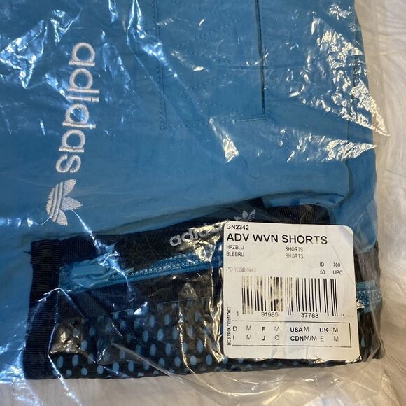 ADIDAS - Originals Adventure Woven Cargo Shorts GN2342 - Picture 5 of 6